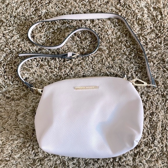 Steve Madden Handbags - STEVE Madden Dignify Top Handle Crossbody - Small purse